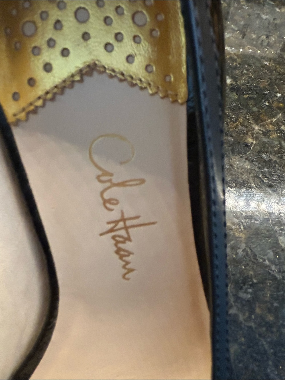 Rare Cole Haan Nike Air collab black pebble patent leather heels